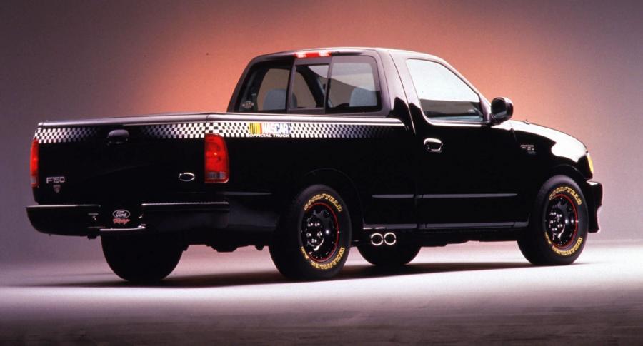  Ford F-150 NASCAR 1998 года  (фото 2 из 2)
